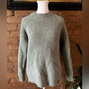 Finisterre 100% extra fine merino wool fisherman light green sweater